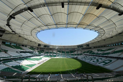 Bursaspor’dan taraftara müjde: Stadyum tamamen yeşile boyanıyor!