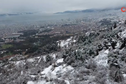 Bursa’da kar alarmı: Uludağ yolu zincirsiz araçlara kapalı
