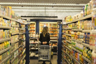 Ekonomik güven endeksi şubatta aylık yüzde 1,4 artarak 100,7 oldu