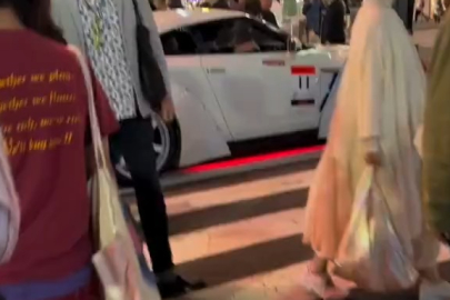 Tokyo sokaklarında “Kabe’de Hacılar” ilahisi viral oldu