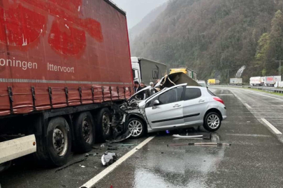 Artvin'de feci kaza: 2 ölü