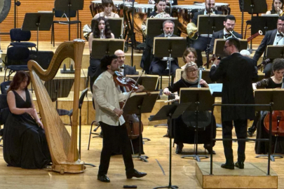 Bursa Bölge Devlet Senfoni Orkestrası viyola sanatçısı Arcan İsenkul'u konuk etti