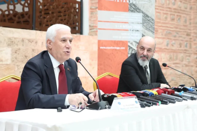 Bursa, fethin 700. yılında dünya sahnesinde