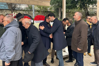 Enes Çelik, Refik Özen’i acı gününde yalnız bırakmadı