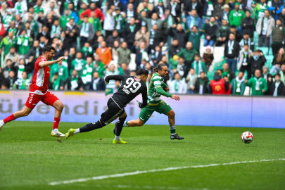 Bursaspor’dan gol şov: Yeşil-Beyazlılar Aksaray engelini 6 golle geçti