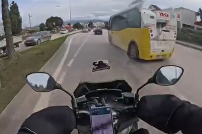 Bursa’da motosiklet sürücüsünün dikkati kazayı önledi