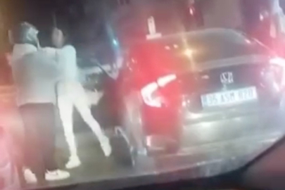 Bursa'da trafikte dehşet! Kendisini uyaran motosiklet sürücüsüne tekme tokat saldırdı