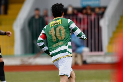 Bursaspor’un golcüsü Muhammet Demir operasyon geçirdi!