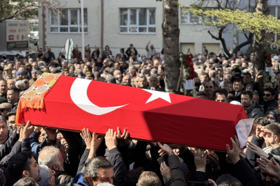 Türkiye’yi sarsan saldırı: Öğretmen son yolculuğunda