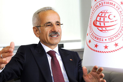 Bakan Uraloğlu açıkladı: PTT'den 'Aynı Gün Teslimat' dönemi başlıyor!