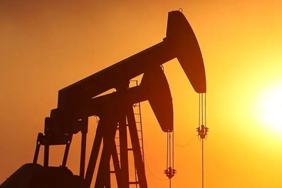 Akaryakıta yeni zam sinyali: Brent petrol 90 doları aştı