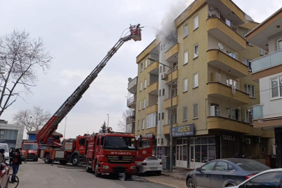 Bursa'da yemek yapılırken çıkan yangın paniğe neden oldu