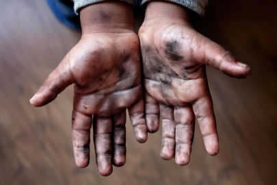 Bursa’da ruhsatsız işyerinde çocuk işçi çalıştırıldığı ortaya çıktı