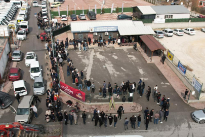 Ülke genelinde APP plaka paniği: Ceza korkusuyla kuyruklar oluştu