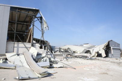 Nilüfer'de kaçak yapılara yıkım gerçekleştirildi