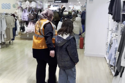 Bursa’da yürek ısıtan organizasyon: 400 çocuğa bayramlık