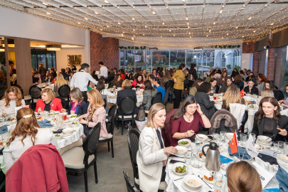 Bursa'da kadın dayanışması aynı sofrada buluştu