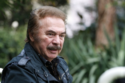 Usta sanatçı Orhan Gencebay, hastanede tedavi altında