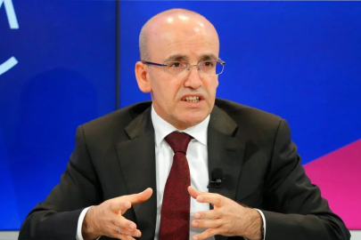 Mehmet Şimşek’ten uyarı: Savaş uzarsa enflasyon patlayabilir!