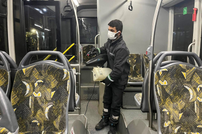 Bursa’da bayram temizliği: Otobüs ve trenler pırıl pırıl