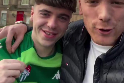 İngiltere'de Bursaspor forması dikkat çekti