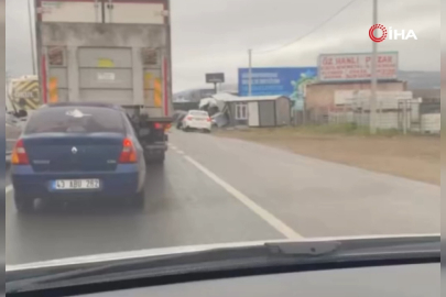 Bursa'daki kazada mucize: Yaralanan yok, hasar çok