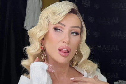 Seda Sayan'dan Ajda Pekkan yorumu: Onun yaşındakiler sidik torbasıyla geziyor