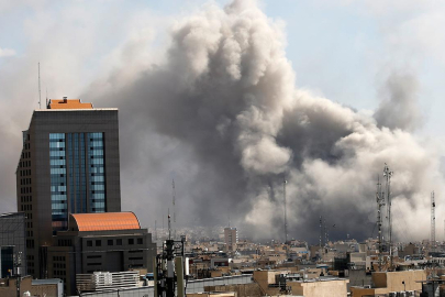 Tahran'da art arda patlamalar meydana geldi