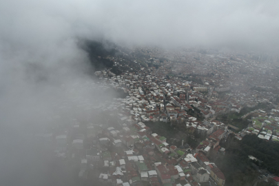 Uludağ'dan inen sis Bursa'yı sardı