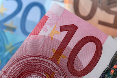 Euro Bölgesi'ne "savaş" freni