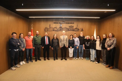 İspanyol misafirlerden Bursa İnegöl’ün Nöbetçi Kitaphanelerine tam not