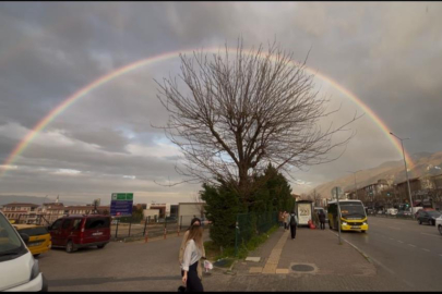 Bursa’da gökkuşağı mest etti