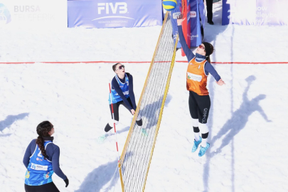 Osmangazi Belediyesi Kar Voleybolu Dünya Turu'na ev sahipliği yapıyor