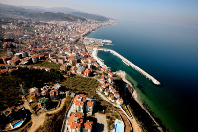 Bursa Mudanya’da ruhsatsız yapılara yıkım kararı