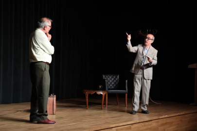 Osmangazi'de Dünya Tiyatro Günü Orhan Kemal'in hayatıyla taçlandı