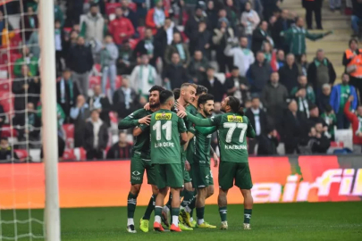 Zirve yolunda kritik viraj: Bursaspor Fethiye deplasmanında