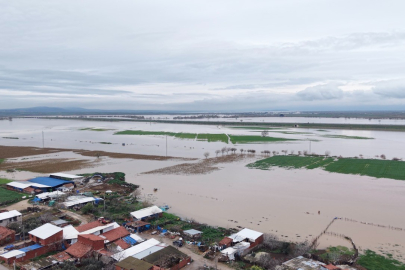 Bursa Karacabey'de tarım arazileri sular altında kaldı