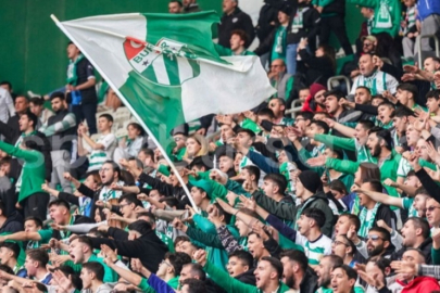 Bursaspor’dan kombine açıklaması: İlk gün 3 bin 460 yenileme