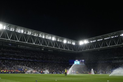 İspanya-Mısır maçında İslamofobik tezahürat