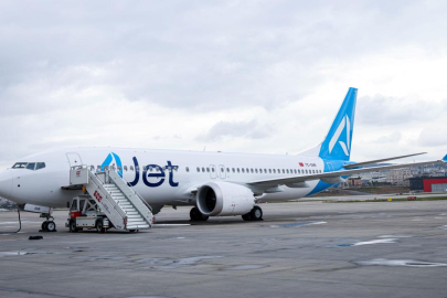 Uçakta "canlı bomba" şakası yapan yolcuya hapis cezası