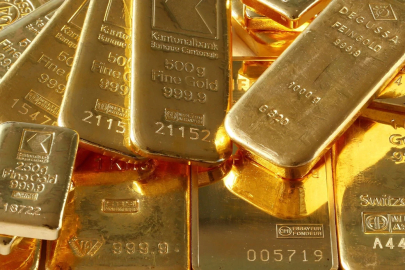 Altının onsu 2008 krizinden bu yana en sert aylık düşüşünü kaydetti