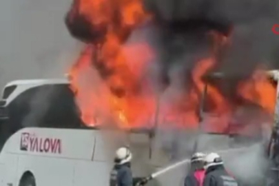 Bursa'da seyir halindeki otobüs bir anda alev aldı