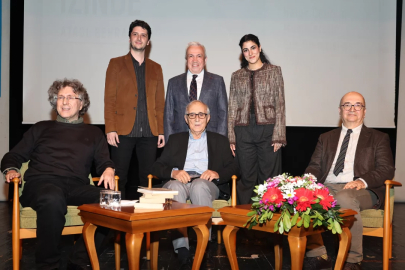 Nilüfer'de Ataol Behramoğlu ile şiir ve müzik dolu gece