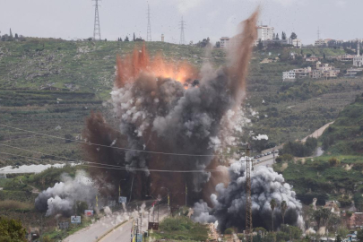 İşgalci İsrail ordusunun Lübnan'ın güneyine düzenlediği saldırılarda 9 kişi öldü