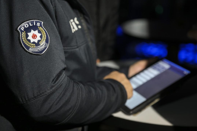 Usulsüz çakar kullanan sürücüye 253 bin lira ceza