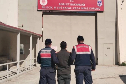 Mide bulandıran olay! Cinsel istismar suçundan aranan sapık yakalandı