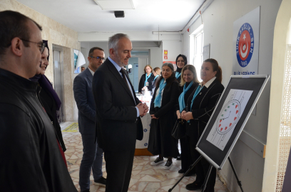 Bursa Ali Osman Sönmez Onkoloji Hastanesi'nde "Onkoloji Hasta Okulu" açıldı