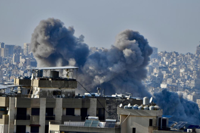 İsrail, Lübnan'da onlarca kişiyi öldürdü