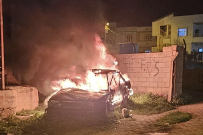 Park halindeki otomobil küle döndü