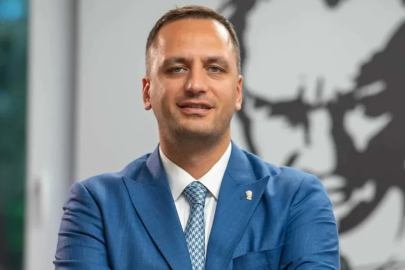 Bornova Belediye Başkanı Ömer Eşki gözaltına alındı